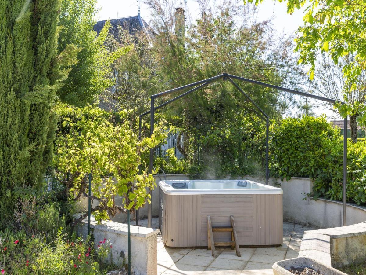 Splendid Holiday Home In D Gagnac With Heated Swimming Pool And Jacuzzi Dégagnac 外观 照片